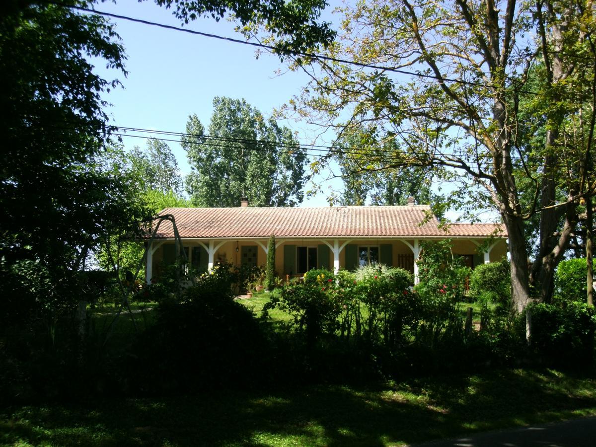 Le Bord De L'Eau Bed and Breakfast Sainte-Terre Buitenkant foto