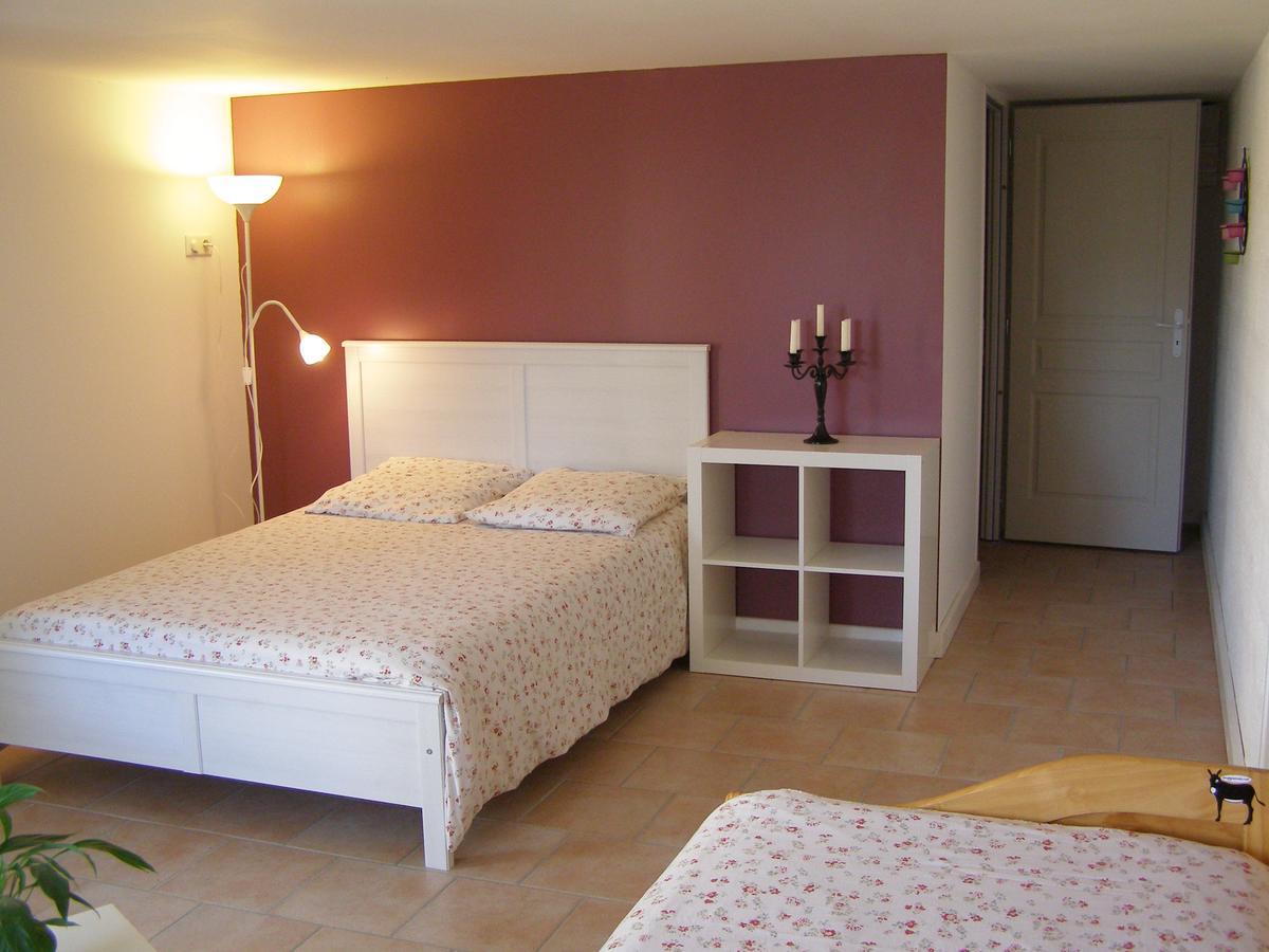 Le Bord De L'Eau Bed and Breakfast Sainte-Terre Buitenkant foto